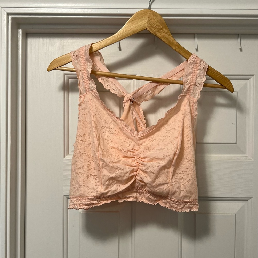 Peach Cacique lace bralette- 26/28